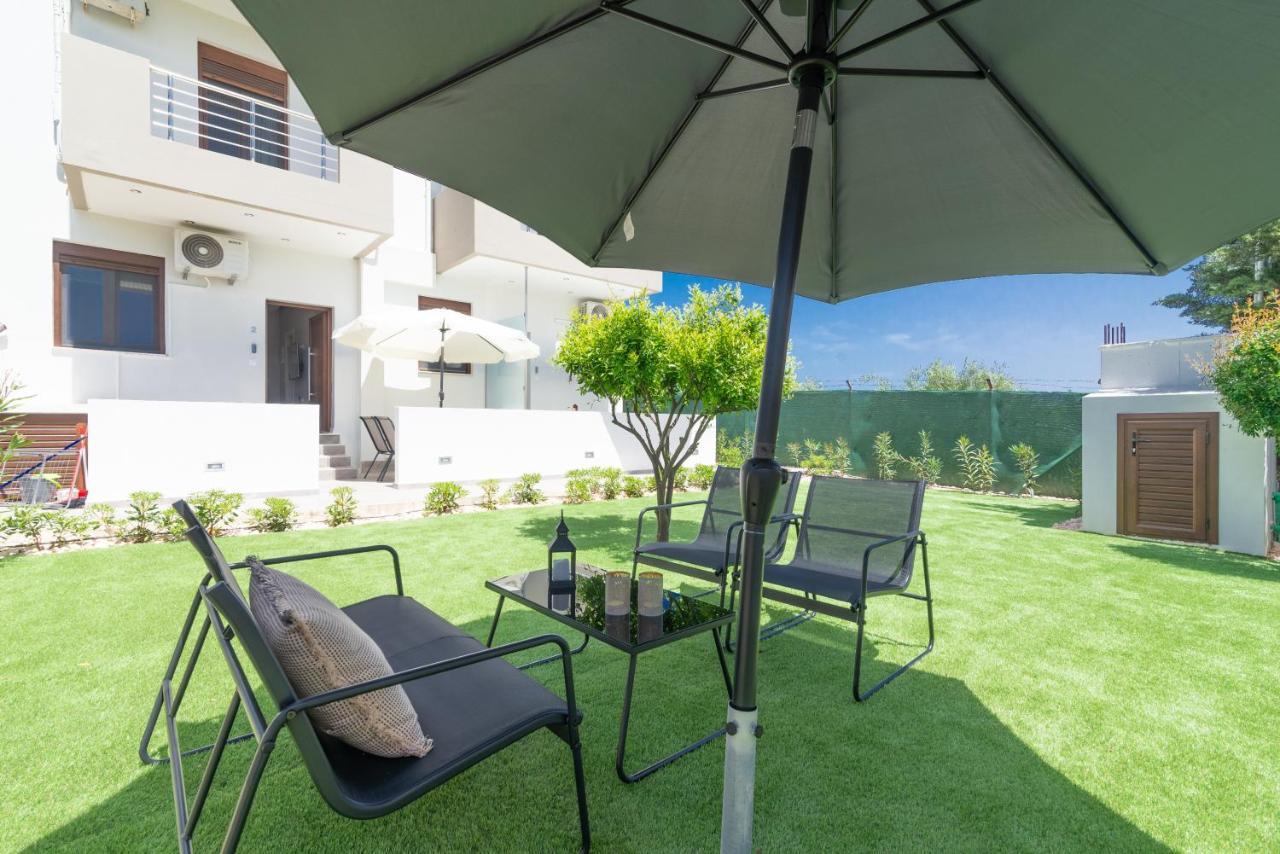 Cozy House With Pool Near Beach Gazi Zewnętrze zdjęcie