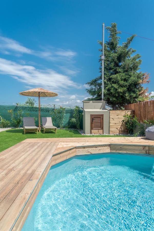 Cozy House With Pool Near Beach Gazi Zewnętrze zdjęcie