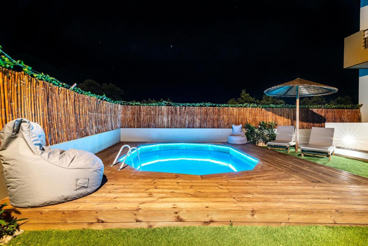 Cozy House With Pool Near Beach Gazi Zewnętrze zdjęcie